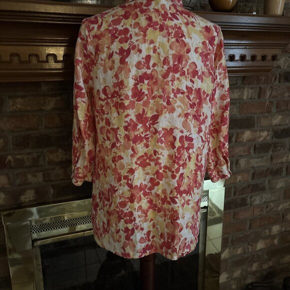 Cold water Pink Floral 100% Linen Blouse Size Medium Beach Or Cruise Wear - Picture 3 of 7